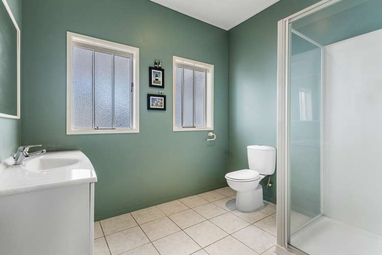 12 Roseberry Avenue Birkenhead_15