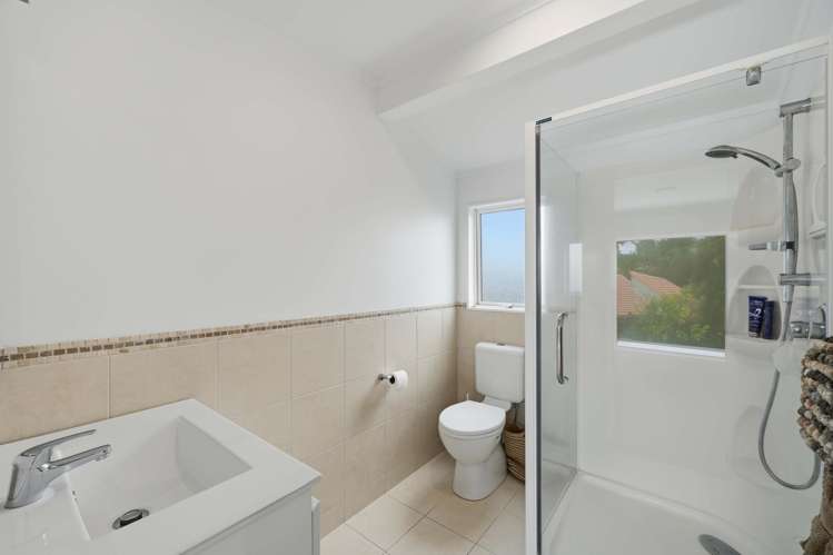 16 Waipuia Place Greenhithe_13