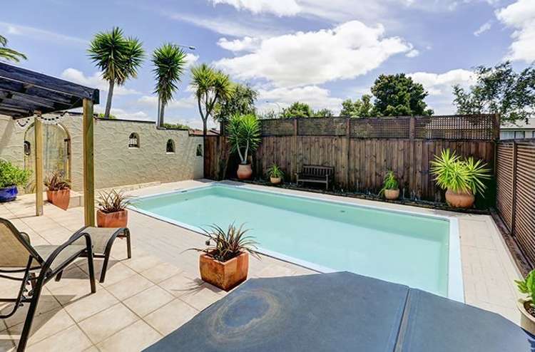 19 Highland Drive Pukete_7