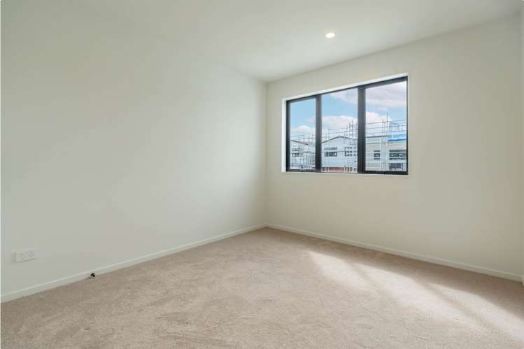 10 Lomandra Street Westgate_11