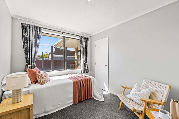 8 Glenbyre Place Bromley_9