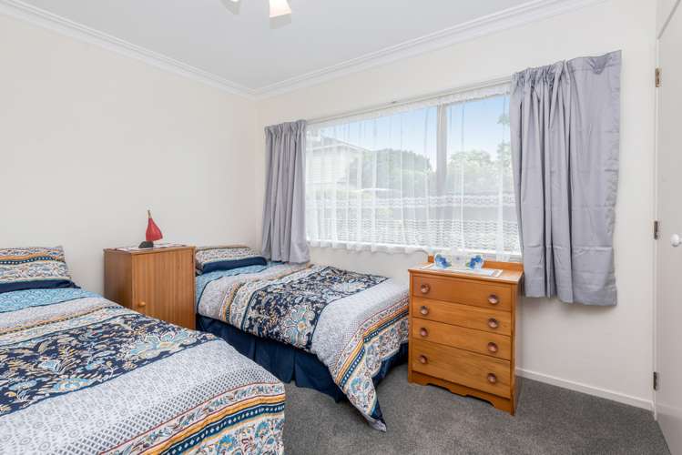 2/26a Eastern Beach Road Eastern Beach_8