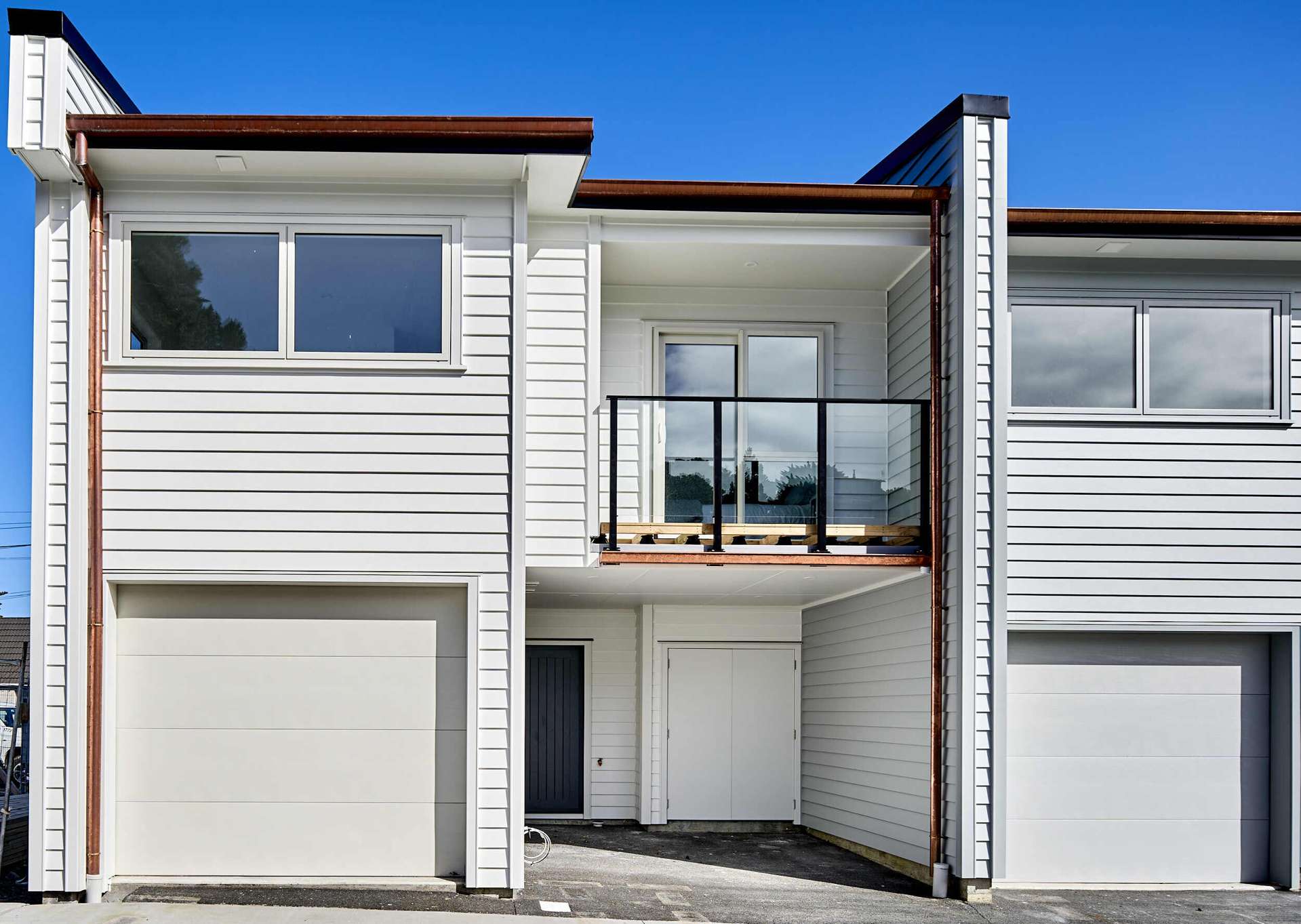 1-7, 7 Grays Road Plimmerton_0