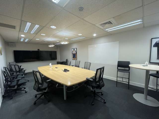 Warehouse/office opportunity in Newmarket