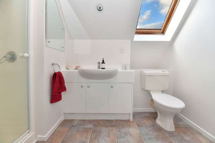 2/96 William Bayes Place Red Beach_19