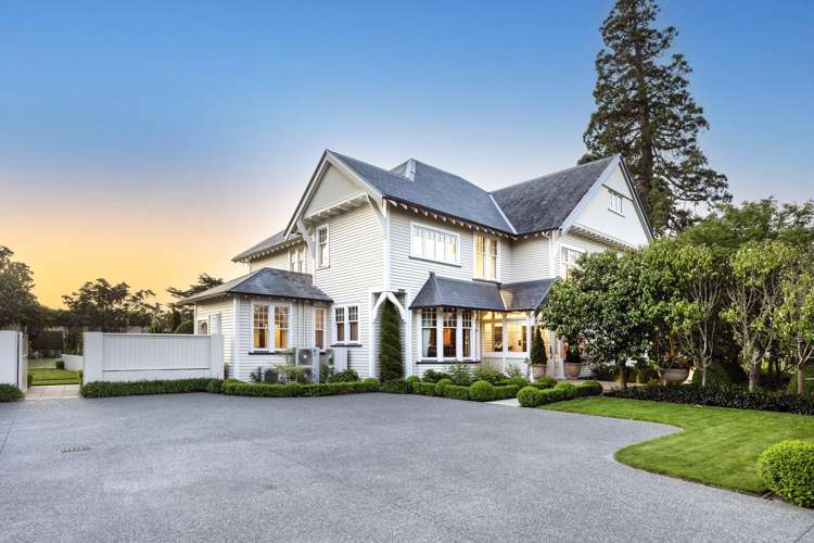 5 Saint Barnabas Lane Fendalton_2