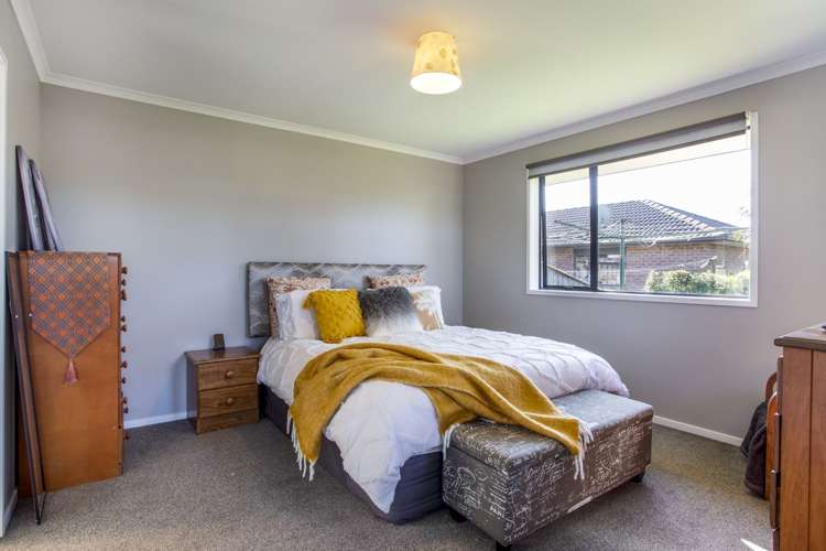 6 Amberly Rise Helensville_11