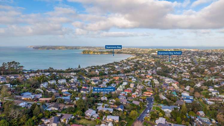88 Brian Crescent Stanmore Bay_9