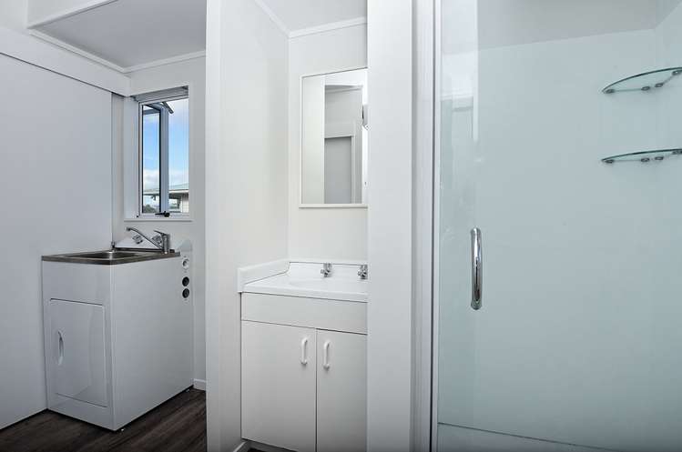 18A Roberts Road 1802_8