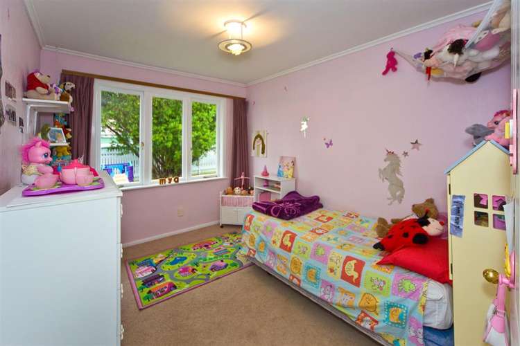 6 Grainger Road Te Atatu South_5