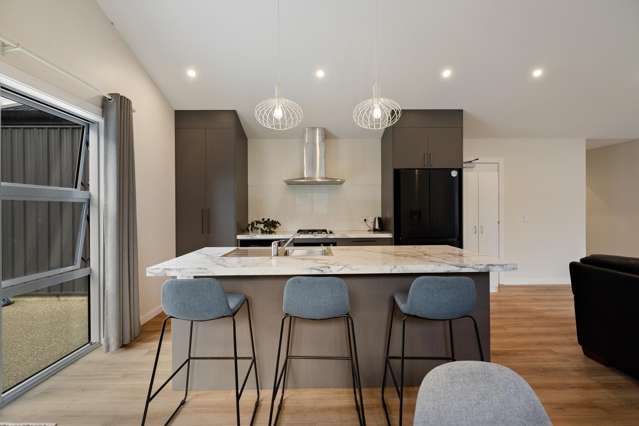 27 Bale Road Queenstown_2