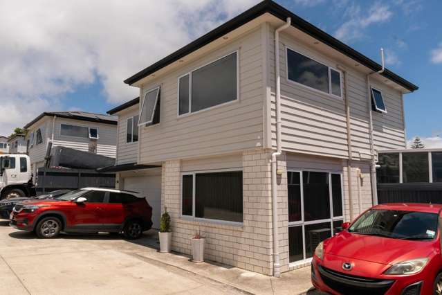 Stunning modern family home