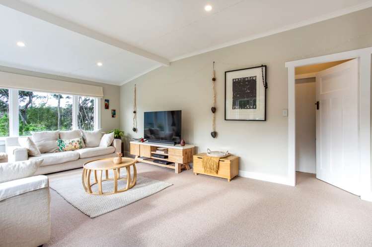 13 Blacks Road Greenhithe_13