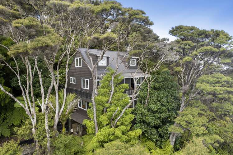 23 Scenic Drive Titirangi_27