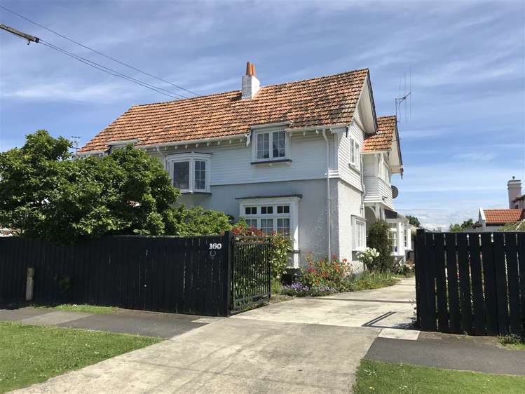 160 Kimbolton Road_0