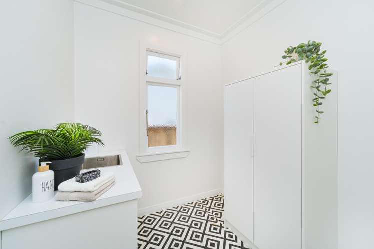 37 Miro Street Takaro_17