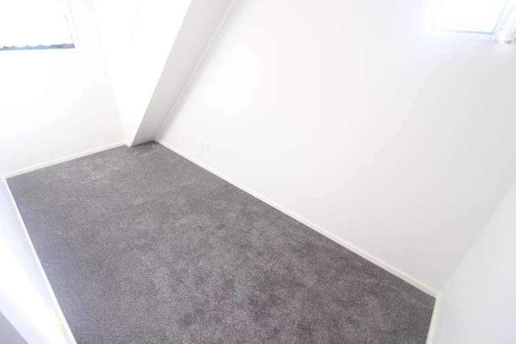 1/4 Mickle Street Te Atatu South_15