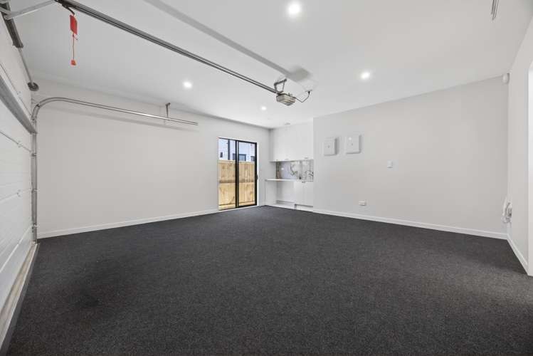 10 Tuwai Crescent Opaheke_41