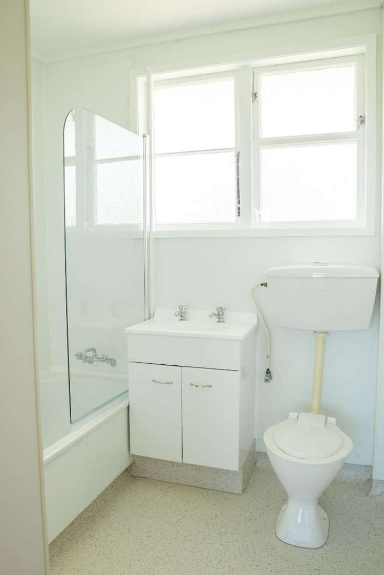 37 Hillary Crescent Belmont_5