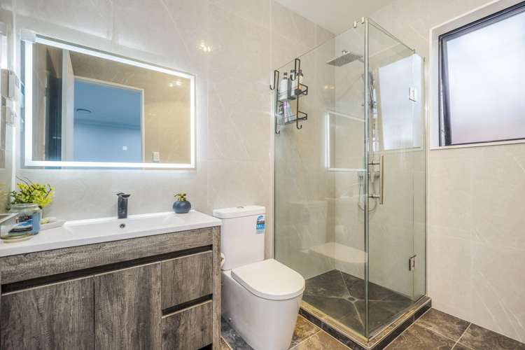 29 Black Beech Crescent Takanini_13