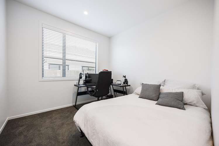 60 Siren Street Milldale_11