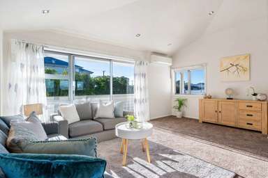 2/19 Toroa Street_4