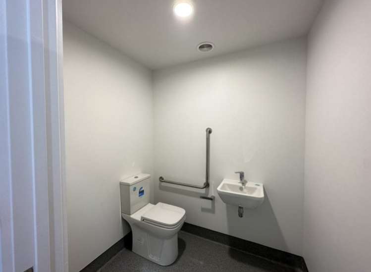 31/90 Hobsonville Road Hobsonville_5