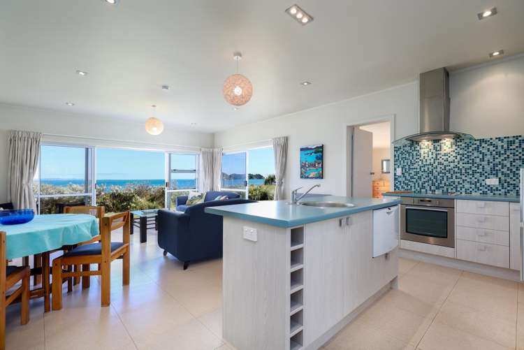 32 Peninsula Road Takaka_6