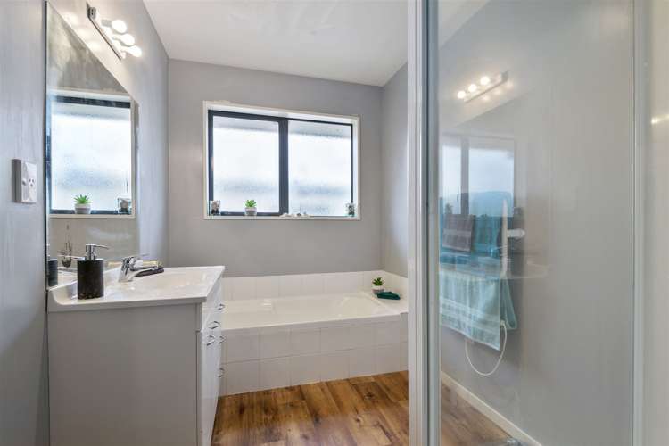 1029 Two Chain Road Swannanoa_10