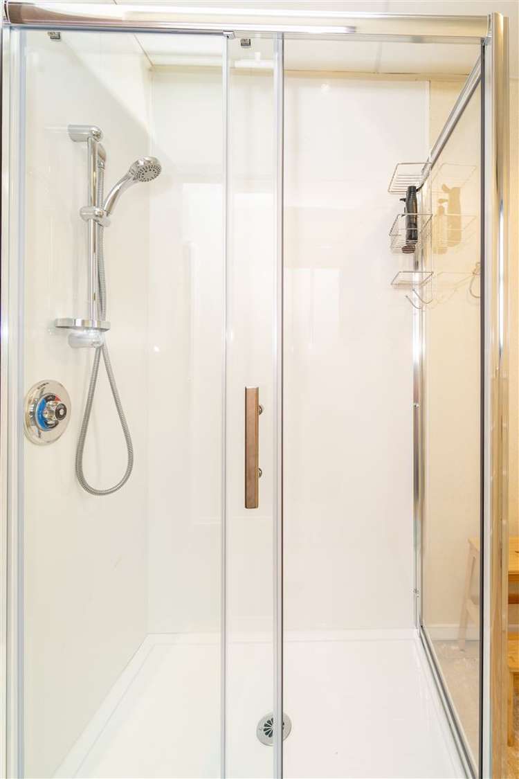 63 Walton Park Avenue Fairfield_16