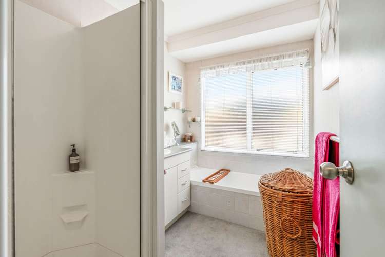 17 Sequoia Grove Mt Maunganui_13