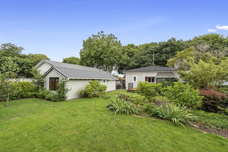 43 Albert Street Hamilton East_14