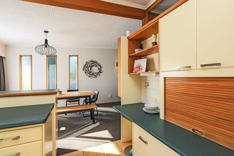 500 Hart Place Frimley_8