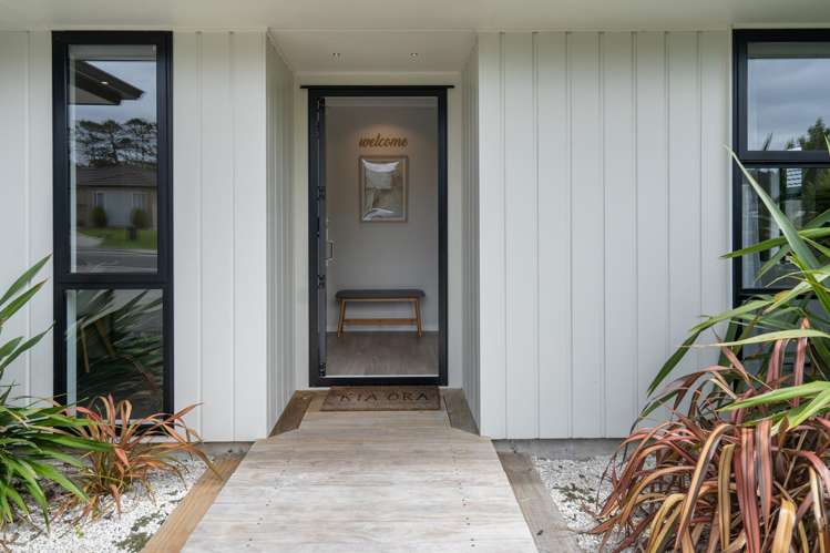 6 Minerva Avenue Helensville_3