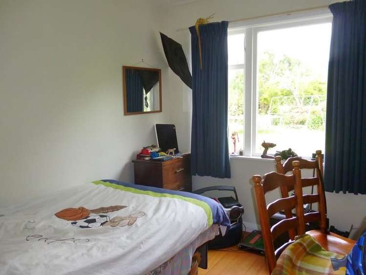 14 Edinburgh Street Takaka_12