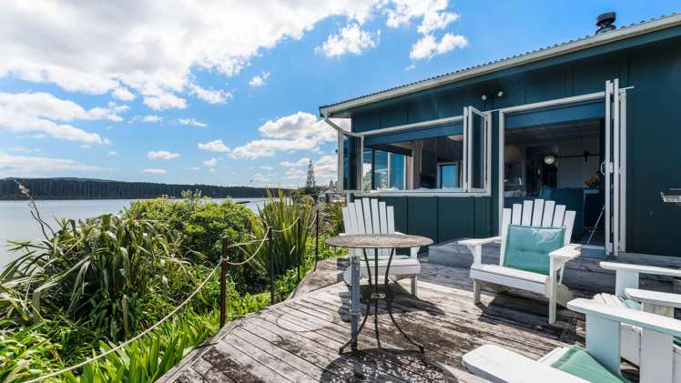 40 Tuakau Bridge-Port Waikato Road Port Waikato_23