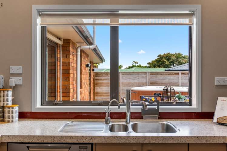 9 Pono Place Waiuku_12