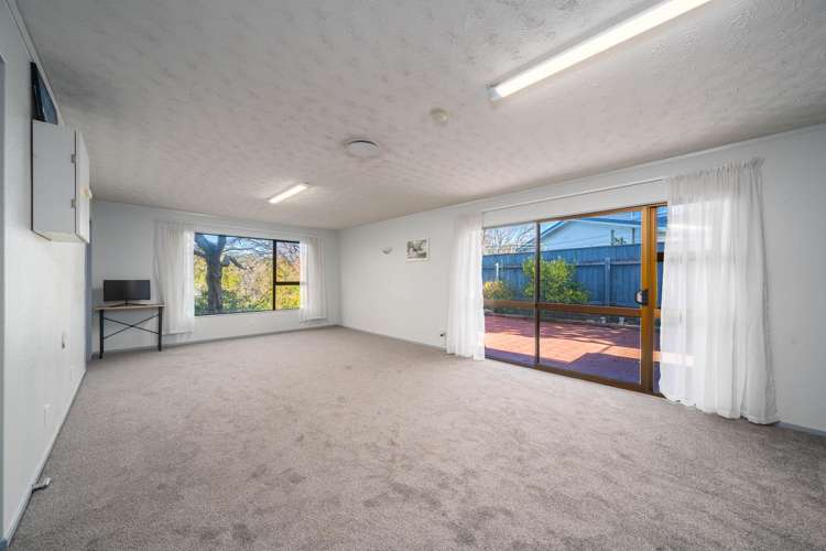 6 Wantwood Grove Churton Park_20