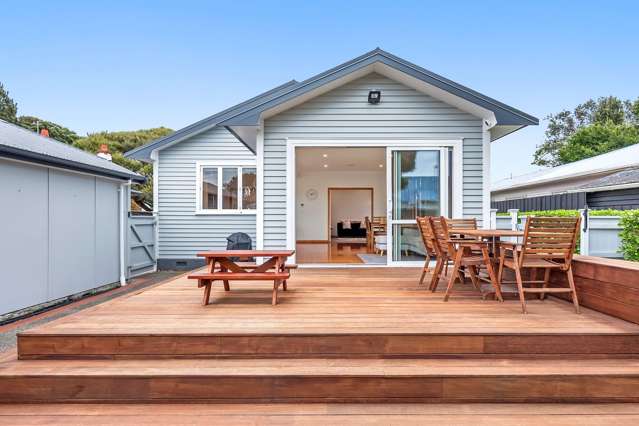 11 Thornycroft Avenue Epuni_1