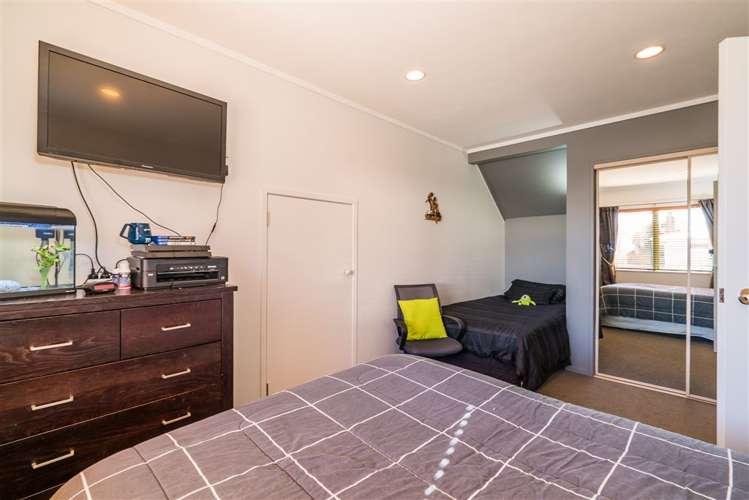 2/23a Vincent Street Howick_30