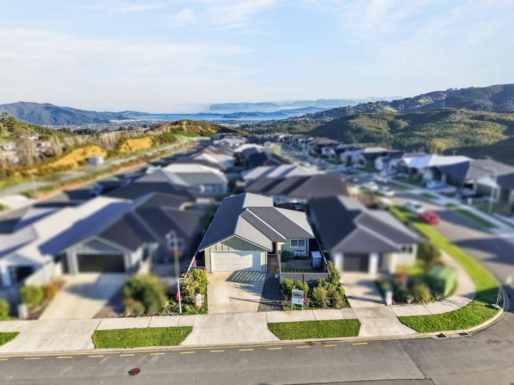 20 Kairaumati Crescent_4