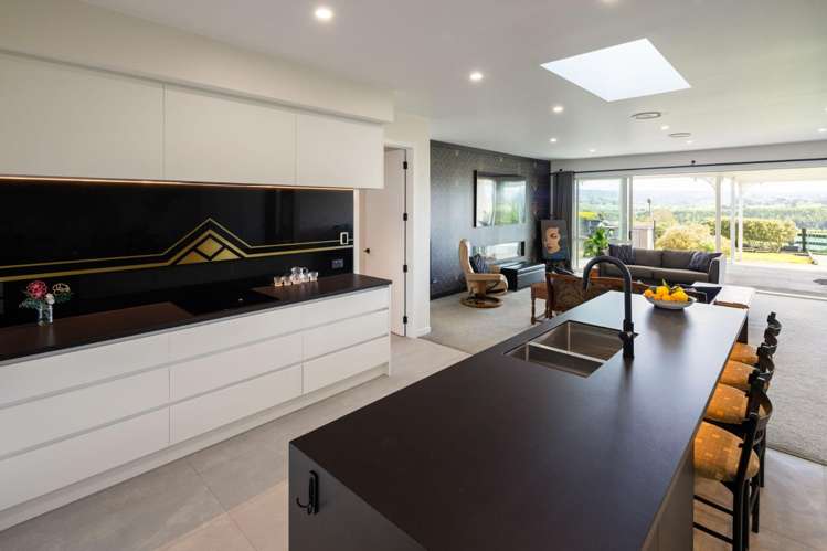 300 Grove Road 11387_5