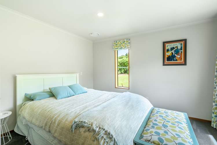 43 Raeburn Avenue Otatara_12