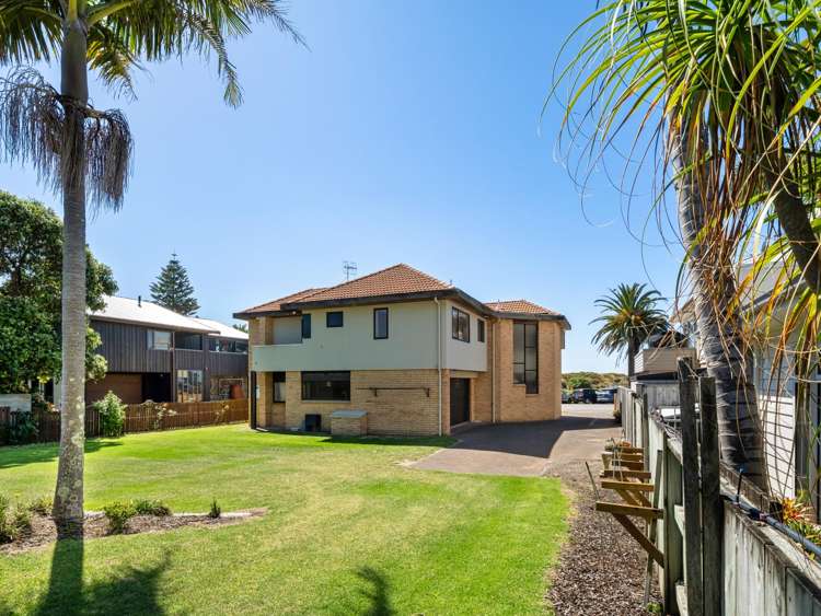 32 Marine Parade Mt Maunganui_19