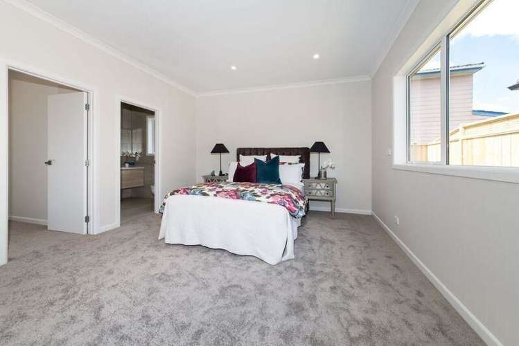 16 Darren Crescent Half Moon Bay_9