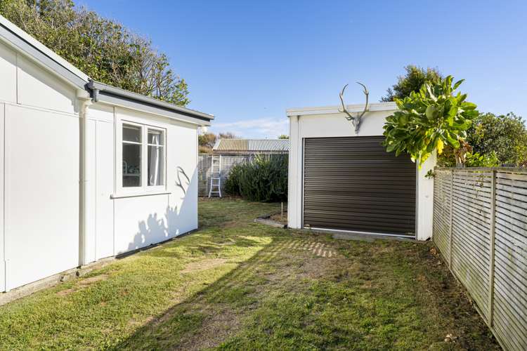 29 Rangiuru Road Otaki Beach_16