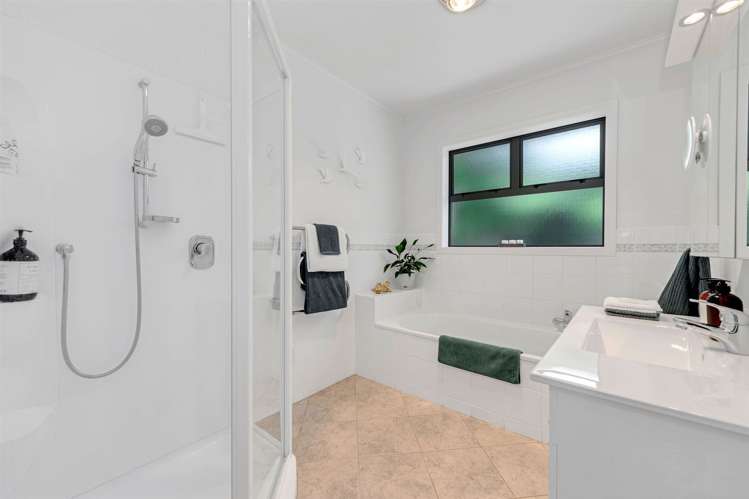 5 Liston Crescent Cockle Bay_10