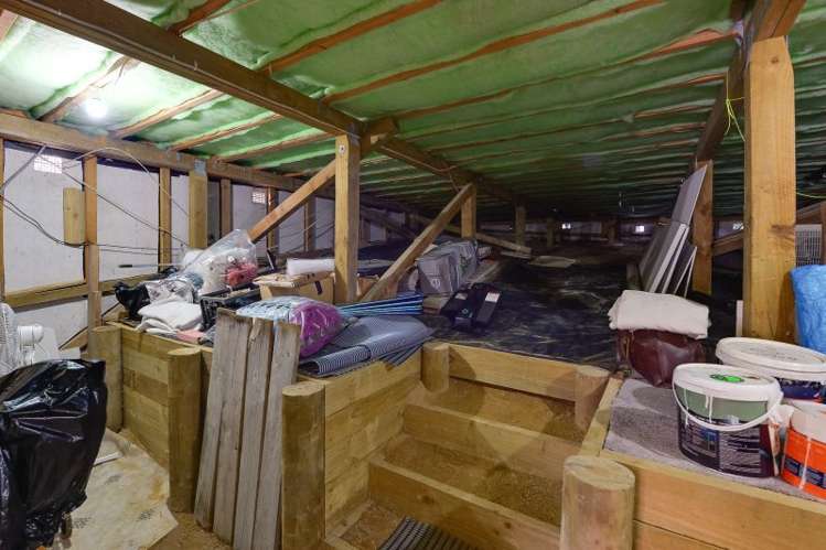 68 Dixon Road Glenview_23