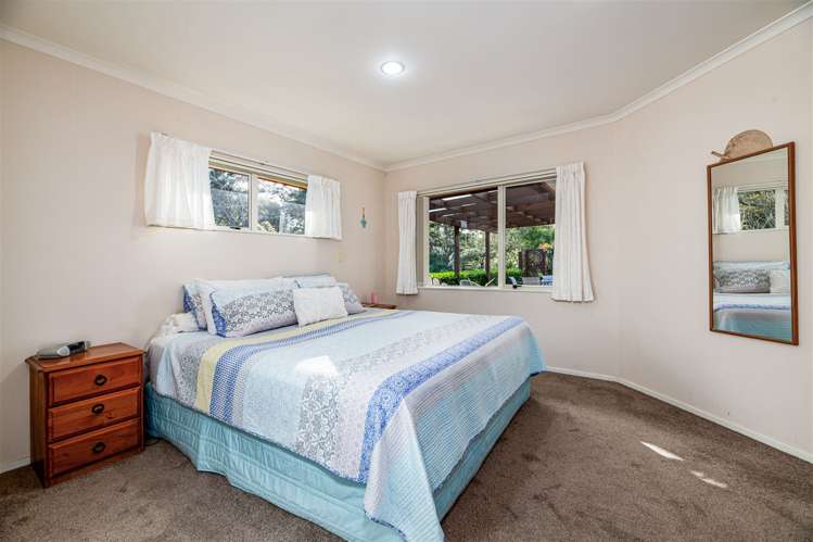 47 Hewlett Road Massey_12