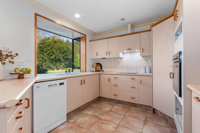 8 Simons Road Poroti_1